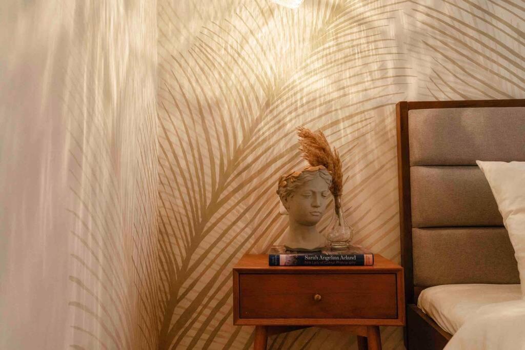 Bright Studio - Top Location - Old Town + Netflix Bukares Bagian luar foto
